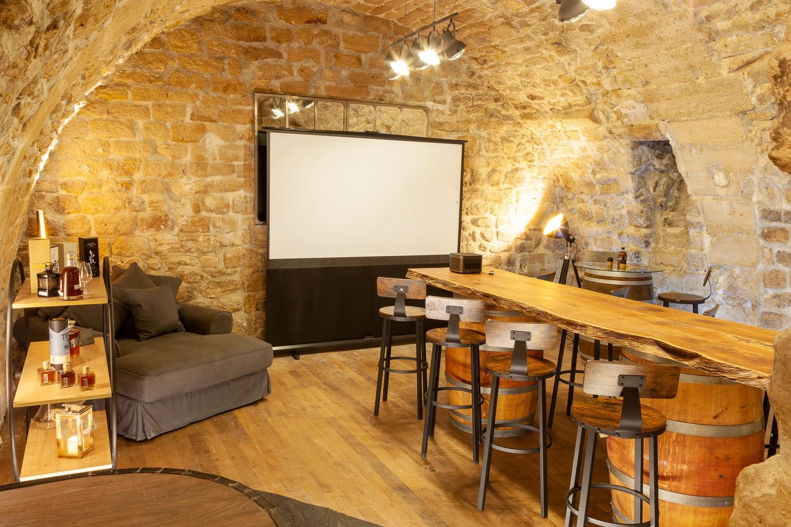 Vaulted cellars in the heart of historic Paris