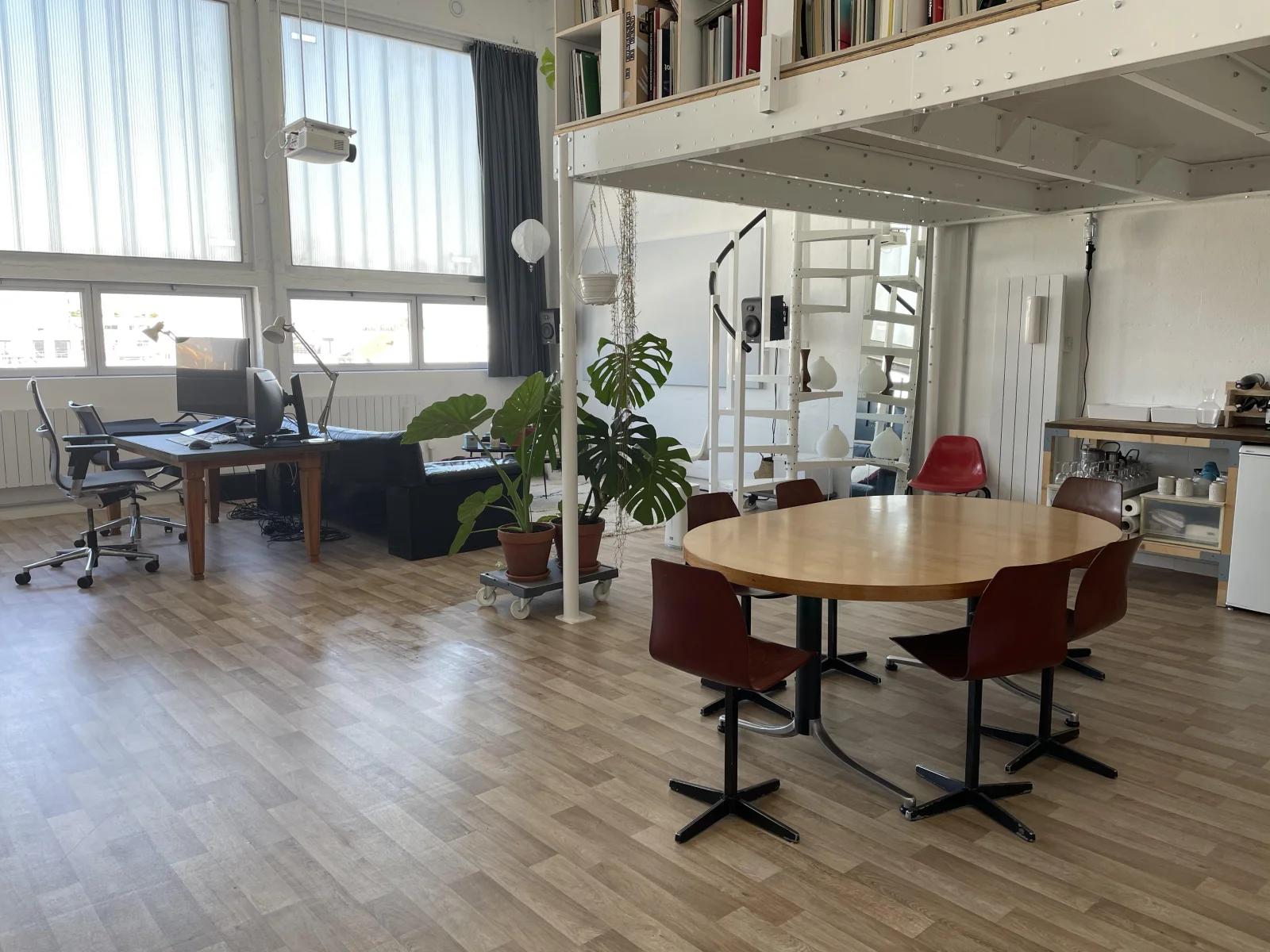 Meeting room in Loft / Artist's studio - 1