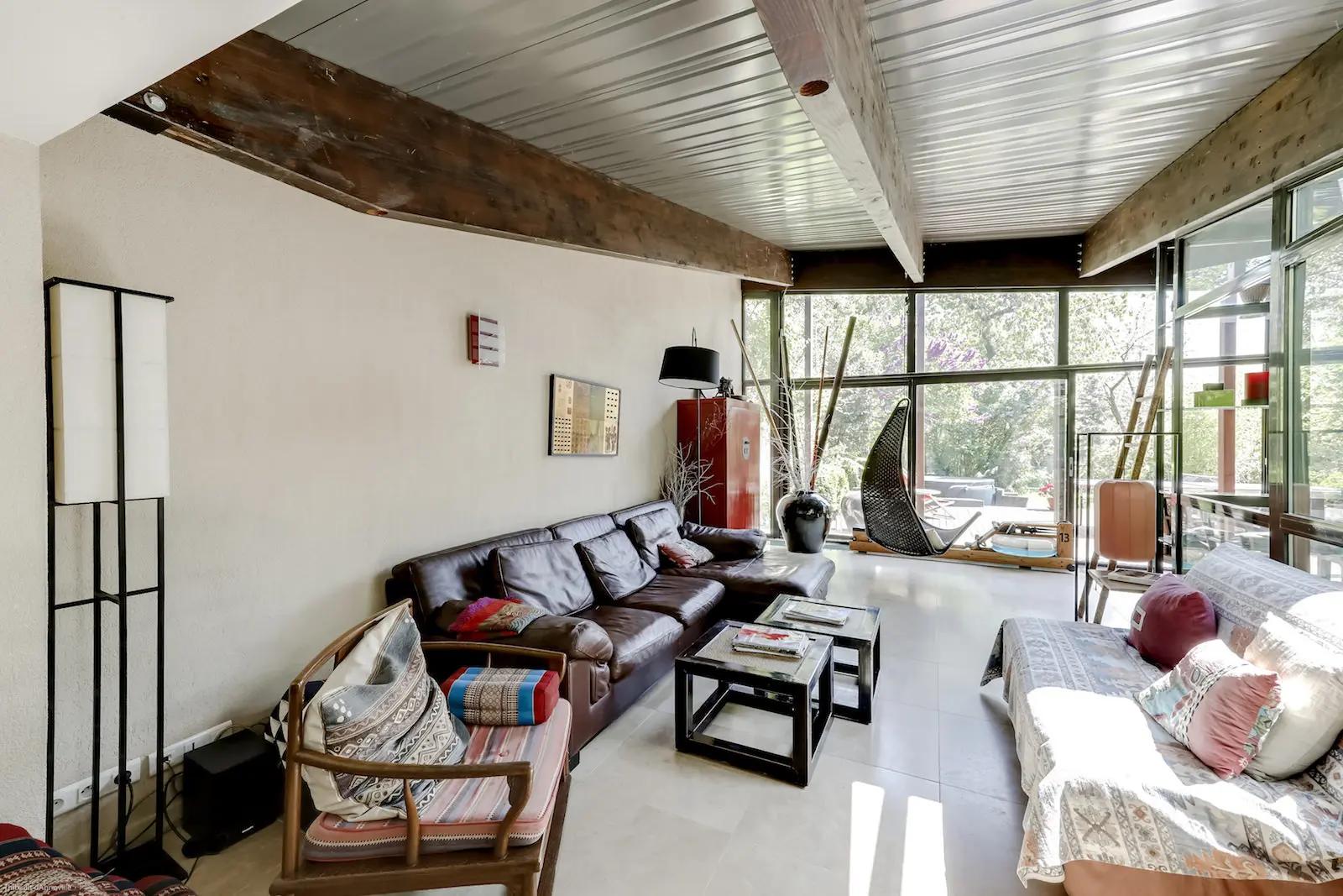 Living room in Architect's loft on terrace & ecological garden - 0