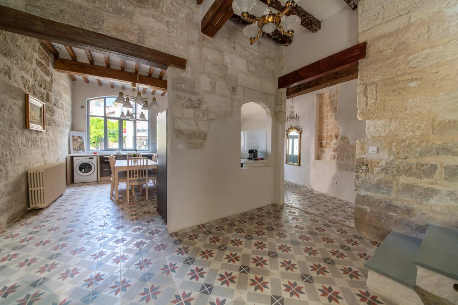 Bedroom in 16th-century town house 5 minutes from Avignon - 2