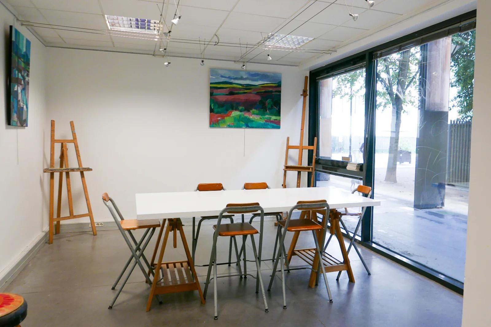 Meeting room in Painting workshop - 2