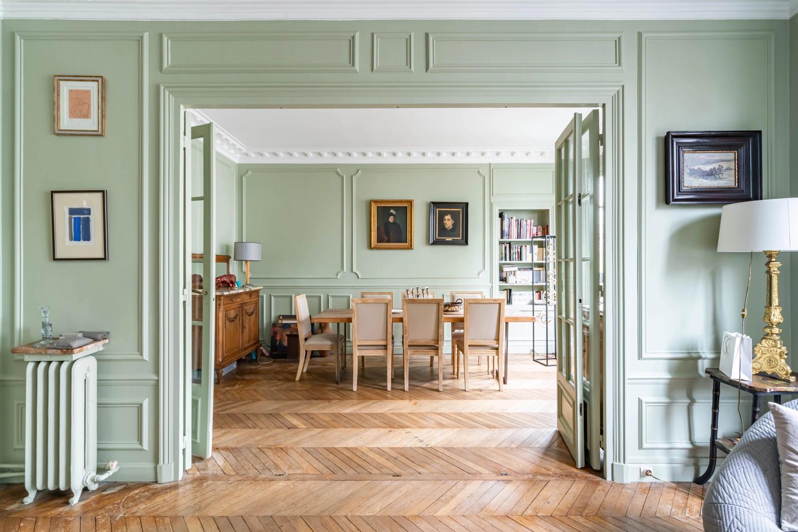 Meeting room in Large Haussmann apartment Paris - 1