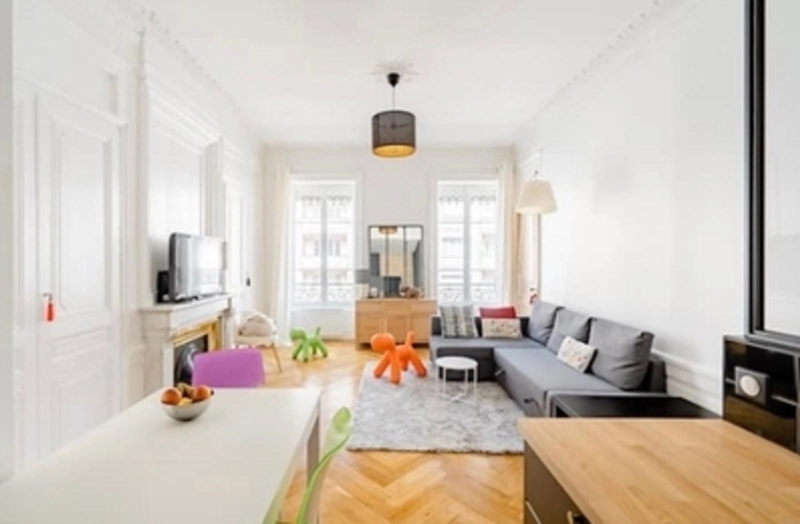 Living room in Hausmann apartment in the heart of the Brotteaux district - 0
