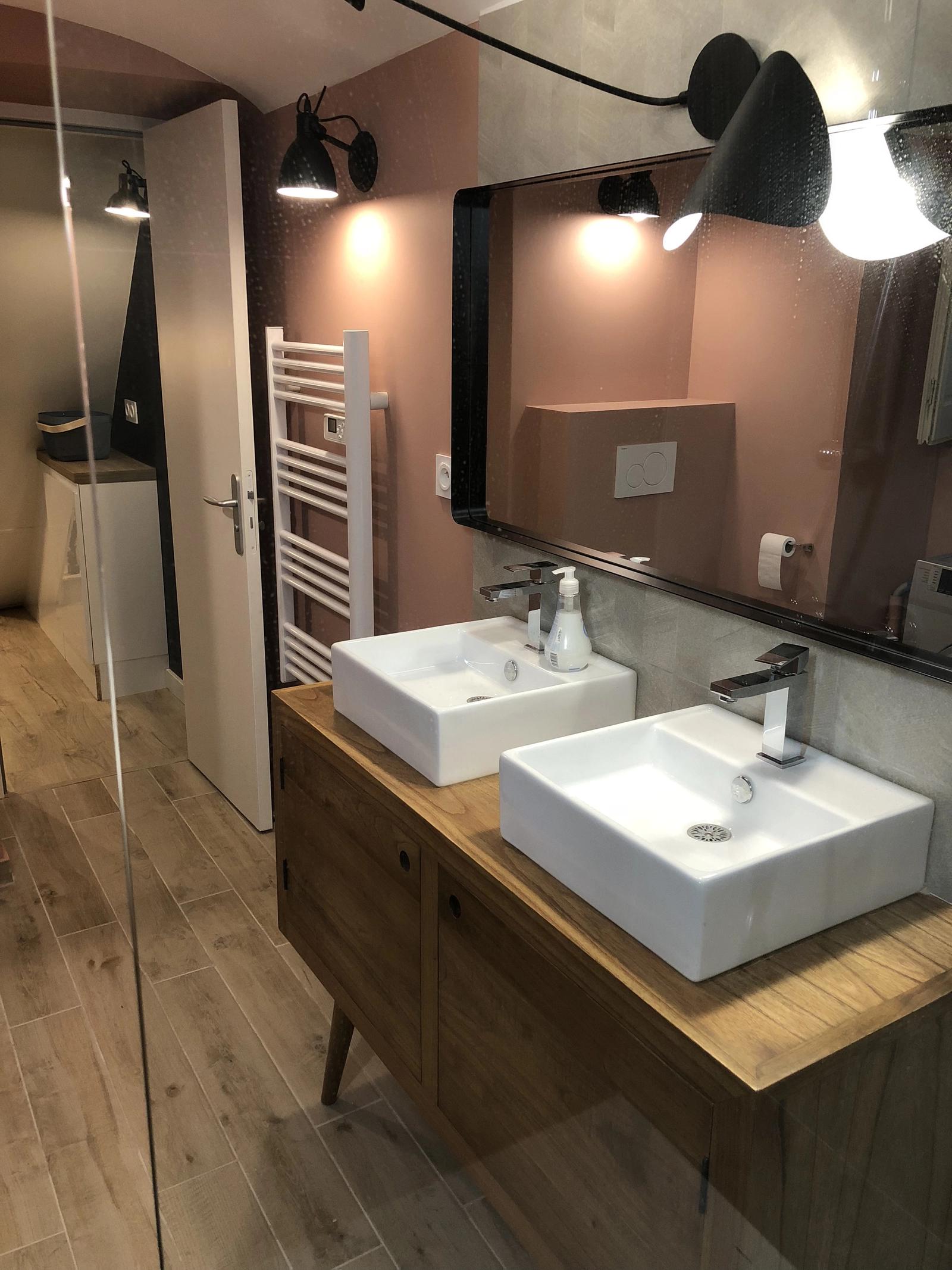Bathroom in L'Atelier Lassagne - Presqu'île - 1