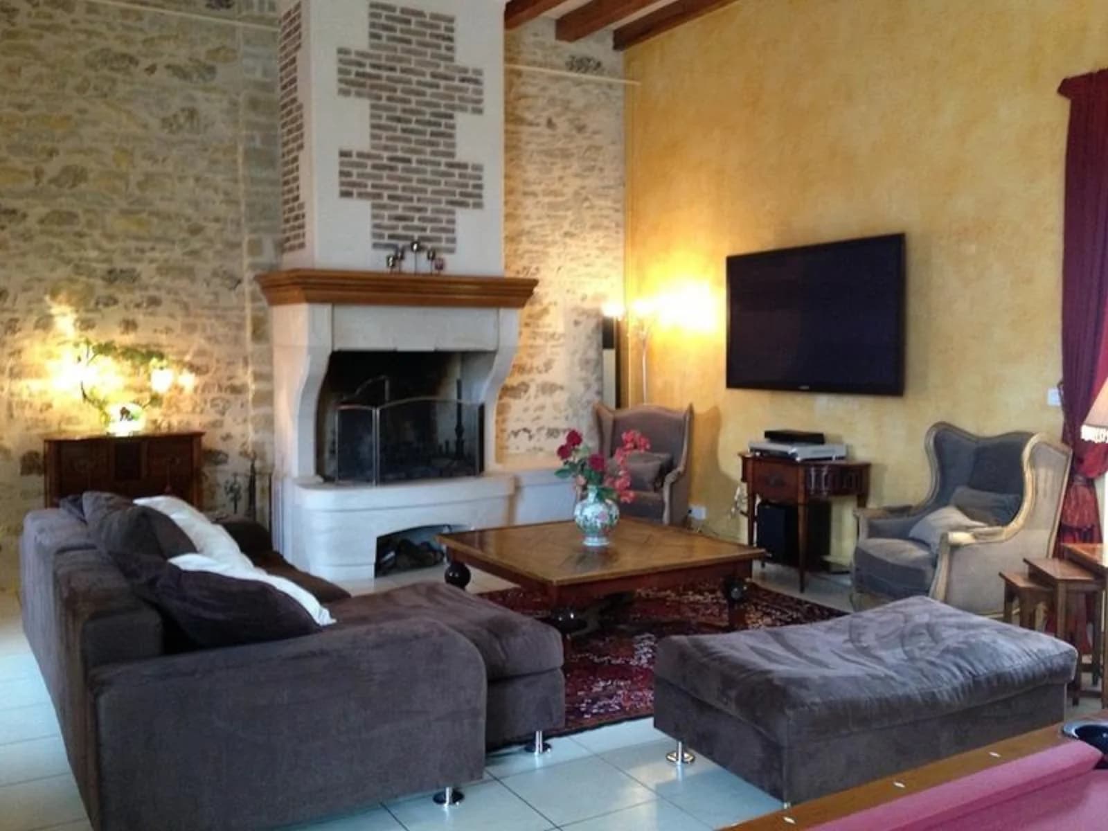 Living room in Charming gîte SPA, Billiards 4 stars - 1