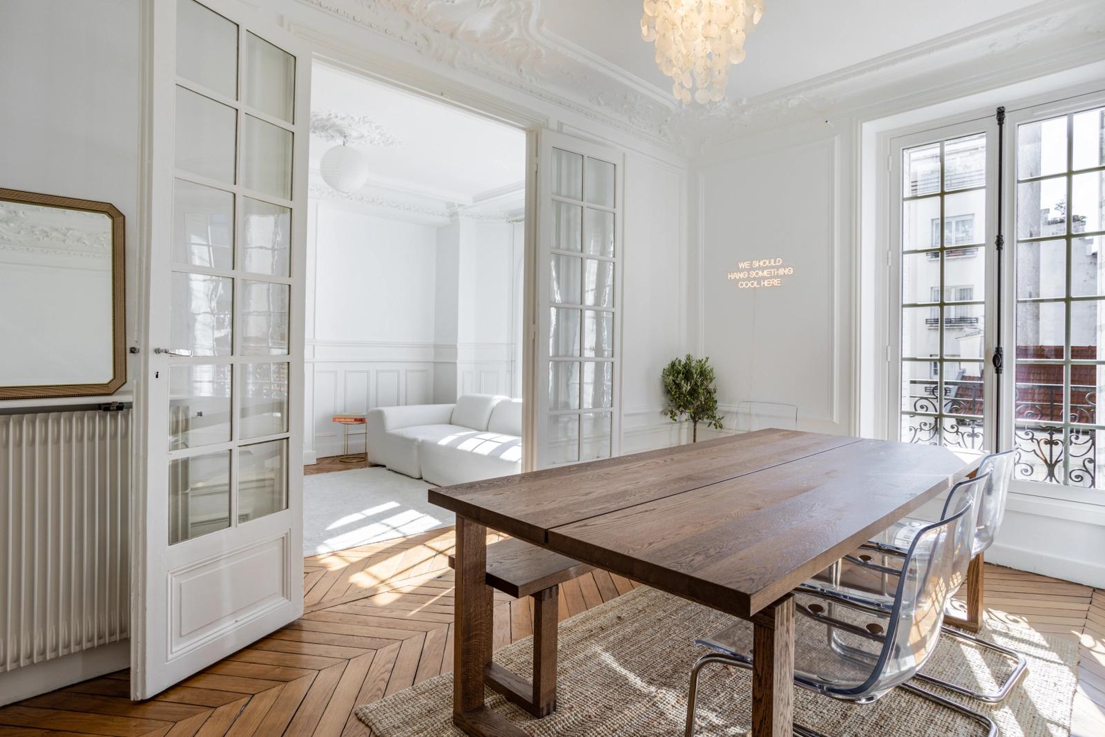 Comedor dentro Sublime y luminoso piso de estilo Haussmann - 1