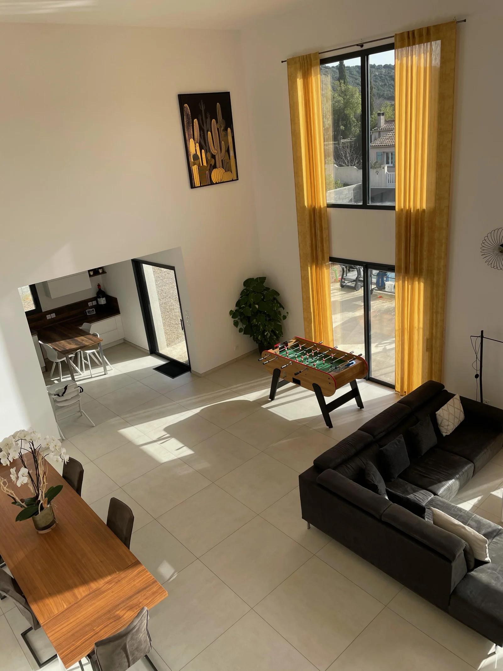 Living room in Modern Villa - Quiet/Nature setting - 3