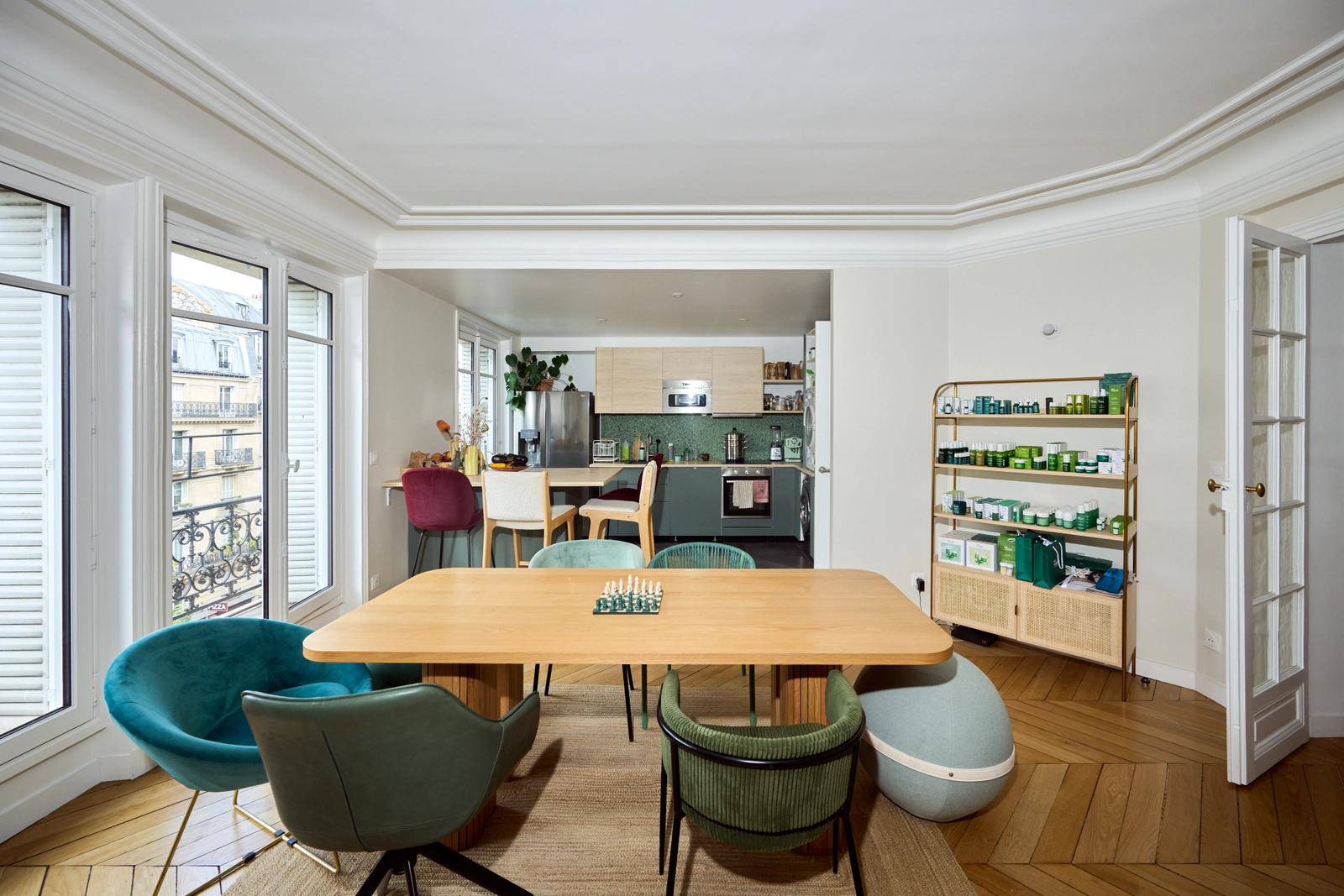 Meeting room in Elegant and professional Haussmann apartment - 5