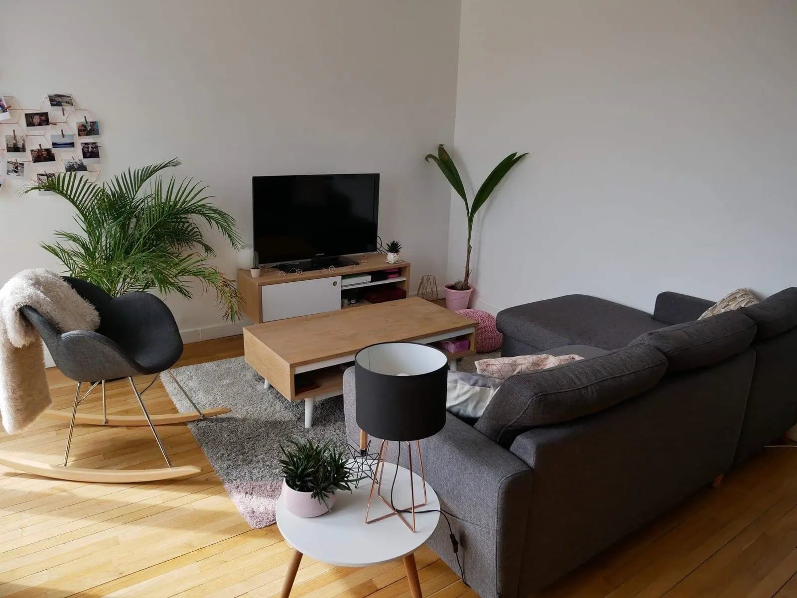 Living room in Beautiful, bright apartment - 1