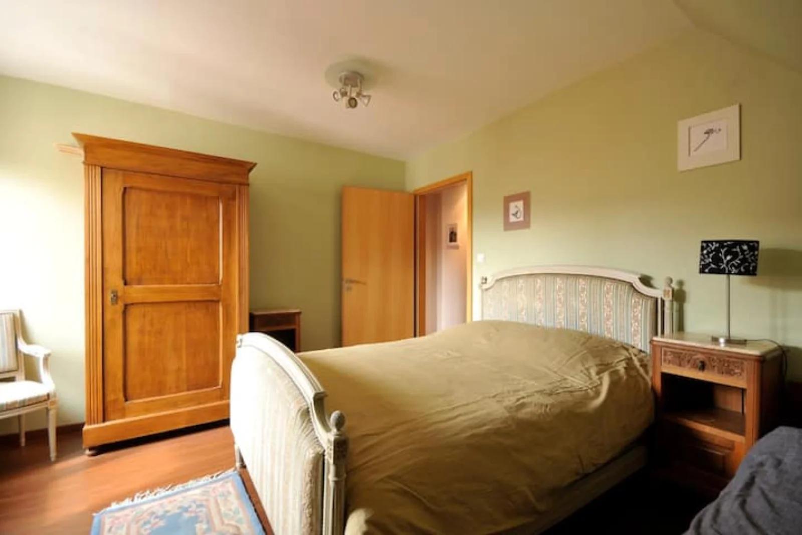 Dormitorio dentro Grand Gîte Vigneron en Alsacia - 1