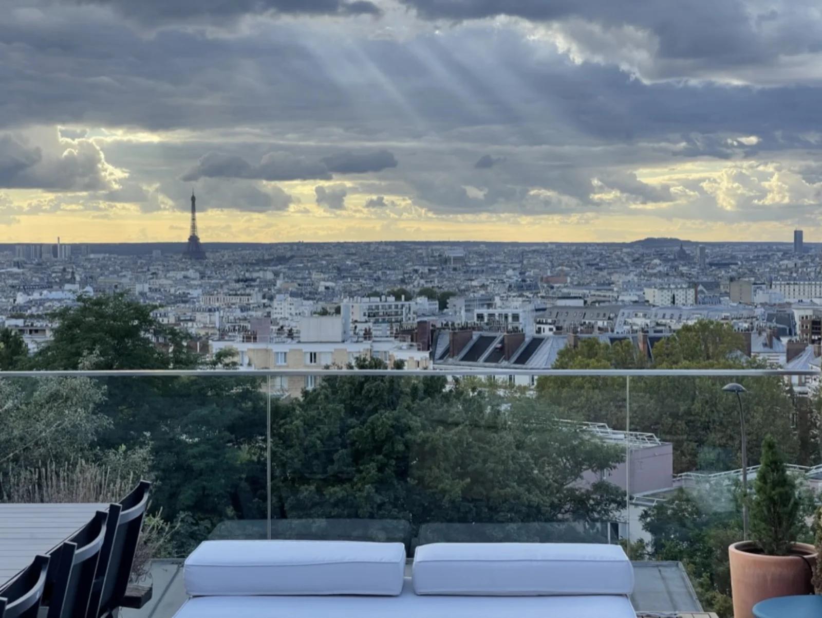 Azotea parisina con impresionantes vistas