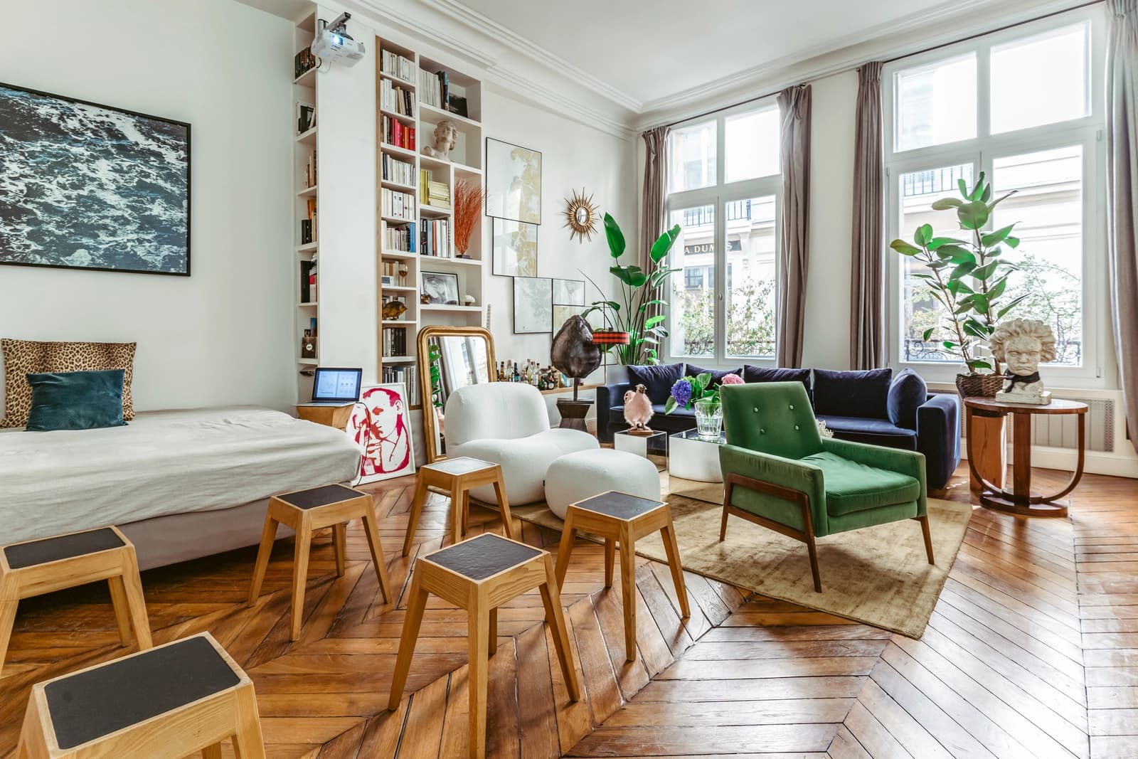 Living room in 112m² between La Bourse and the Palais Royal - 5