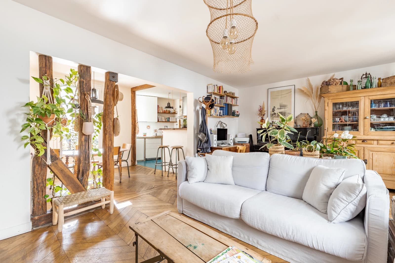 Living room in Vintage apartment in Montmartre - 0