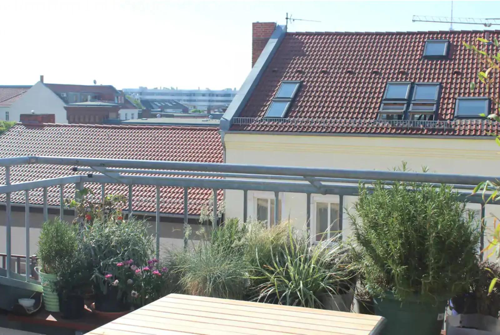 Salle de réunion dans Berlin Mittte Coworking Loft with Sunroof terrace - 1