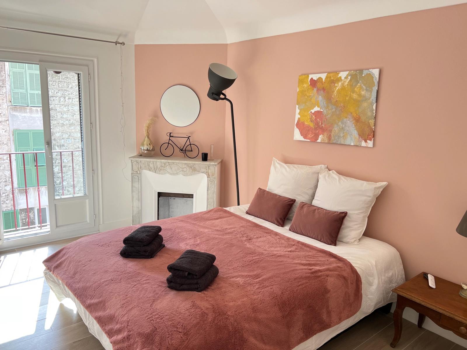 Bedroom in Charming, quiet apartment - 5