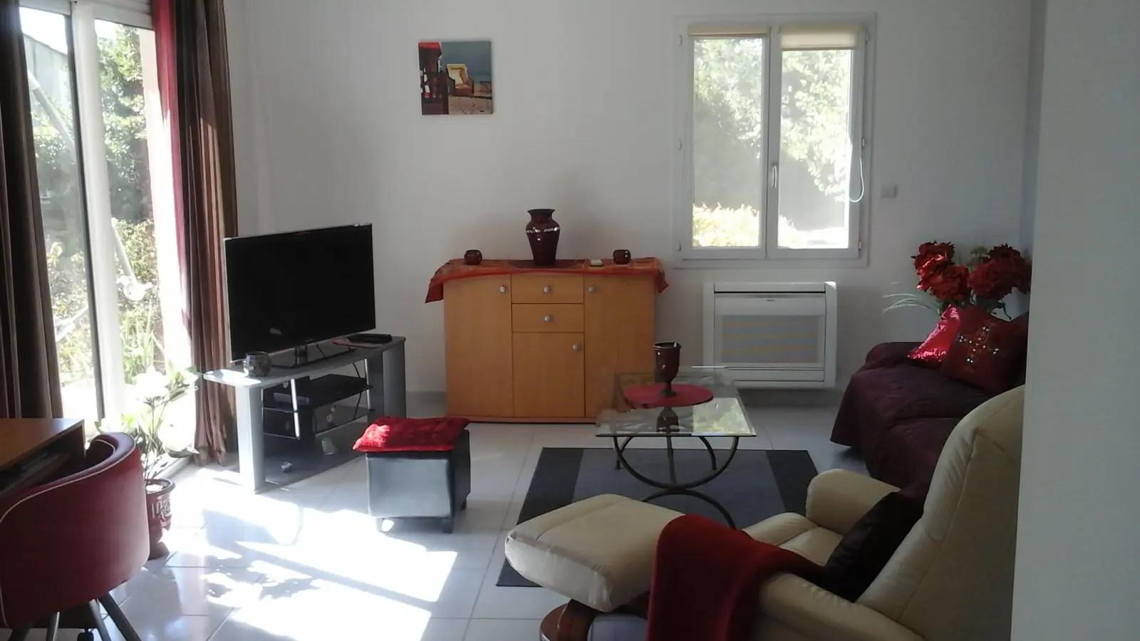 Living room in Bright and quiet 55m² space - 2