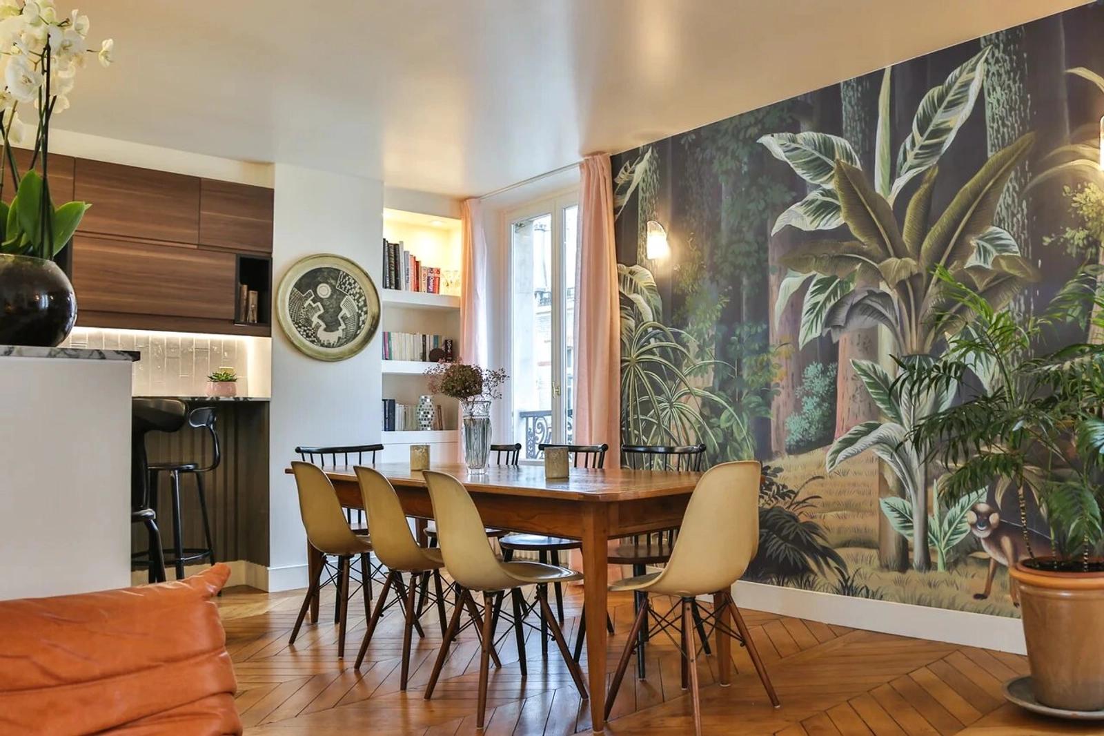 Meeting room in Beautiful apartment in the heart of the Marais - 1