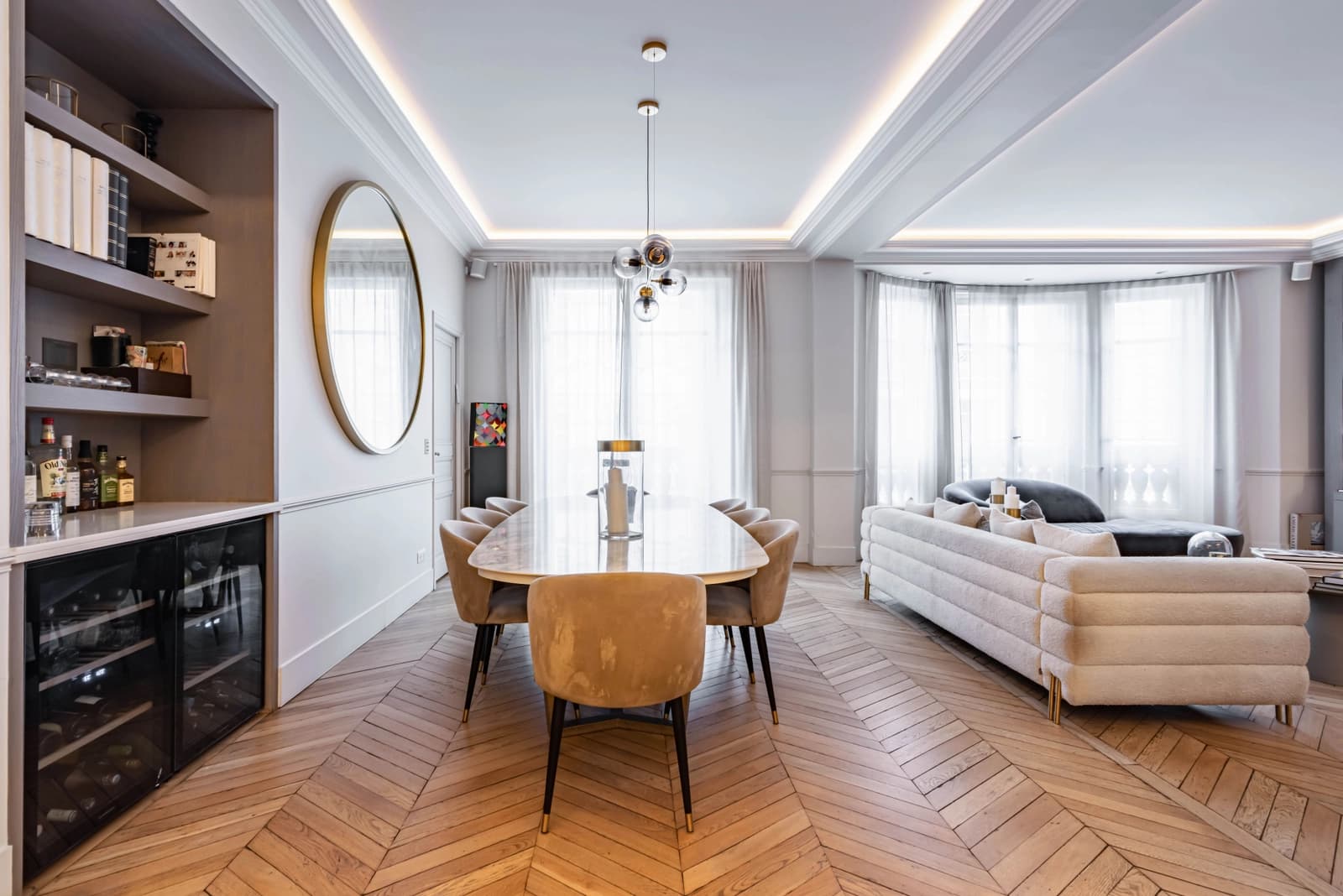 Meeting room in Modern, chic and sober Haussmann apartment - 1