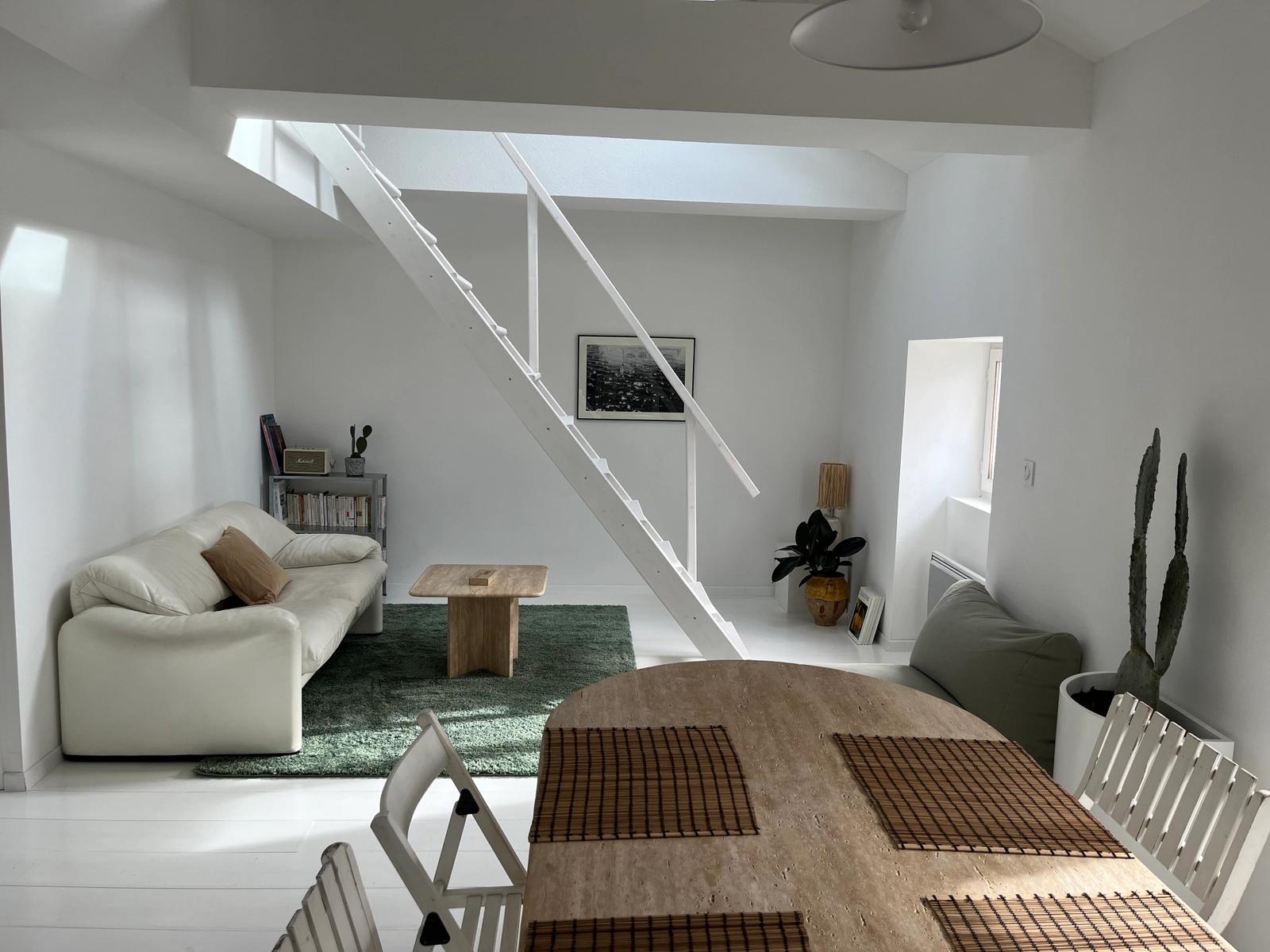 Living room in Bright designer loft in the heart of Biarritz - 1