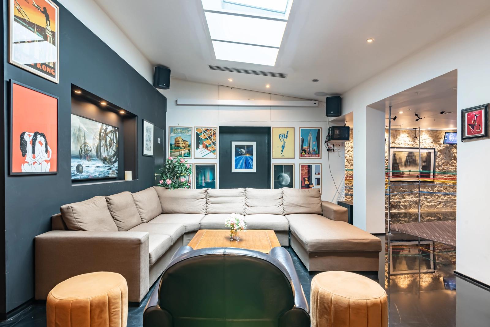 Living room in Virtual reality loft - 1