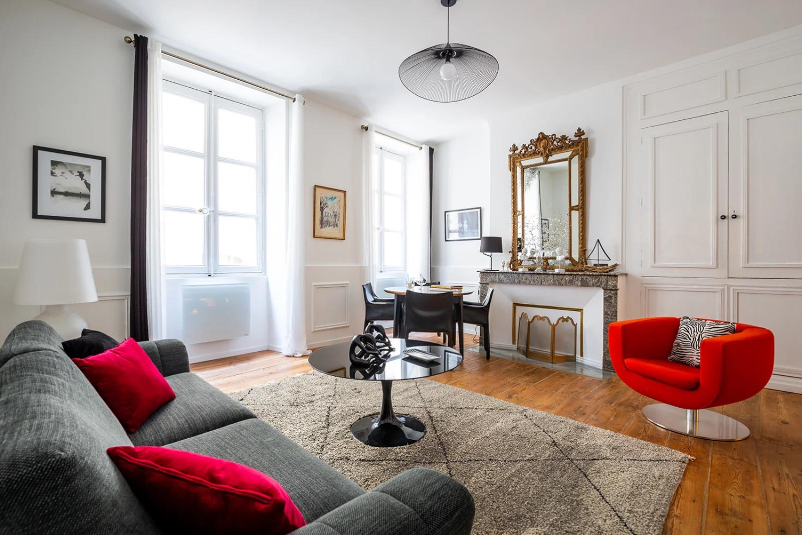 Bel appartement dans le centre de Bordeaux