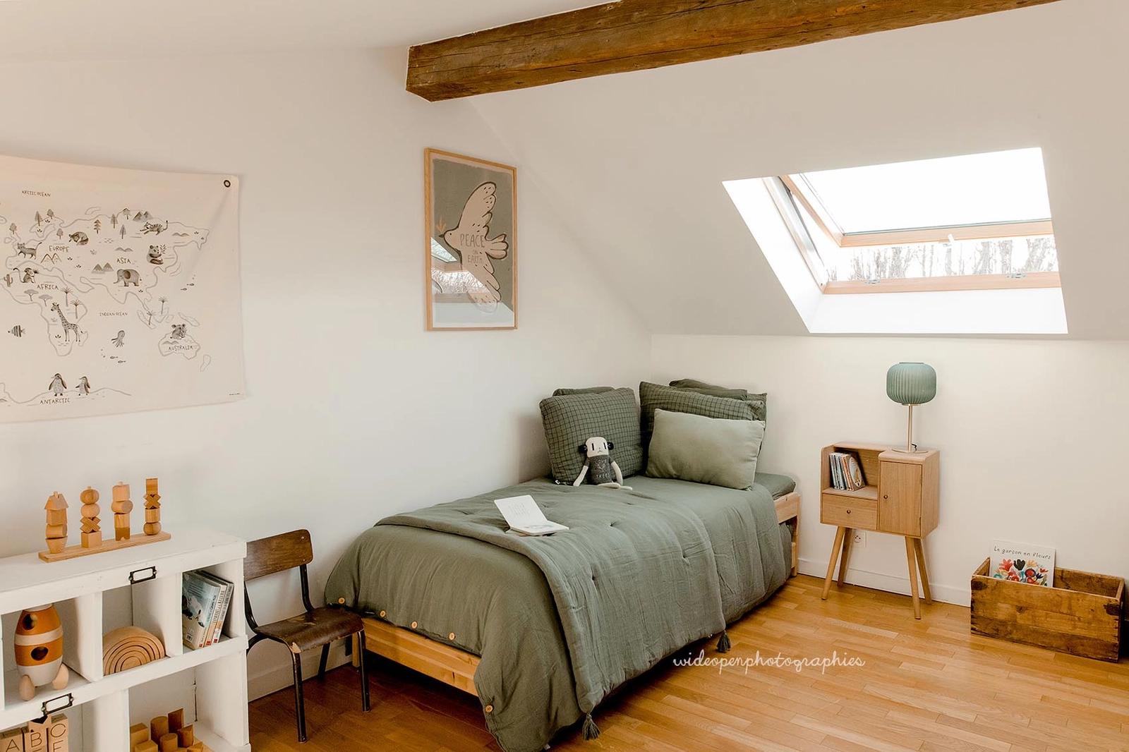 Dormitorio dentro Lugares para vivir y experimentar en el oeste de París - 1