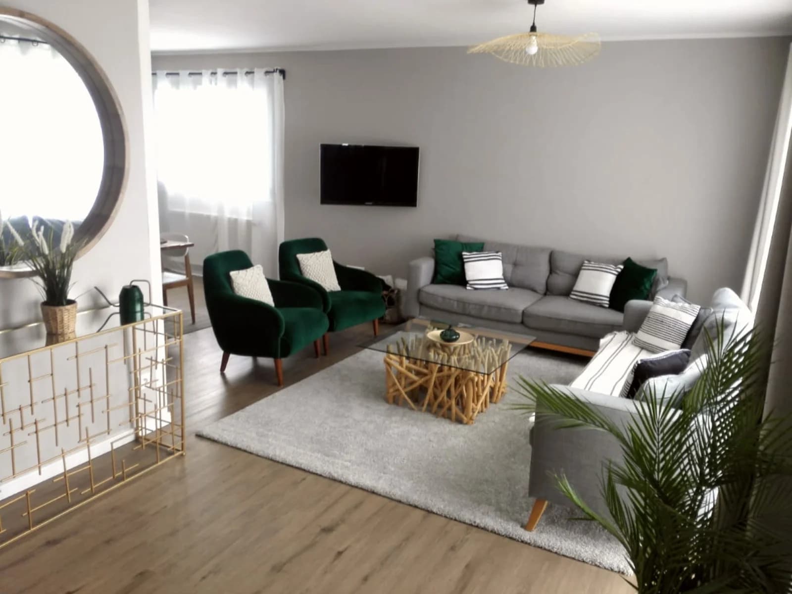 Living room in House Piscine intérieure luxe near Paris - 0