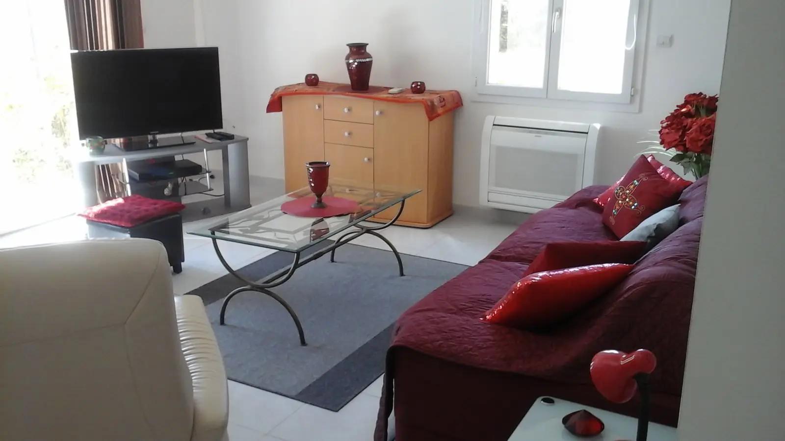 Living room in Bright and quiet 55m² space - 1