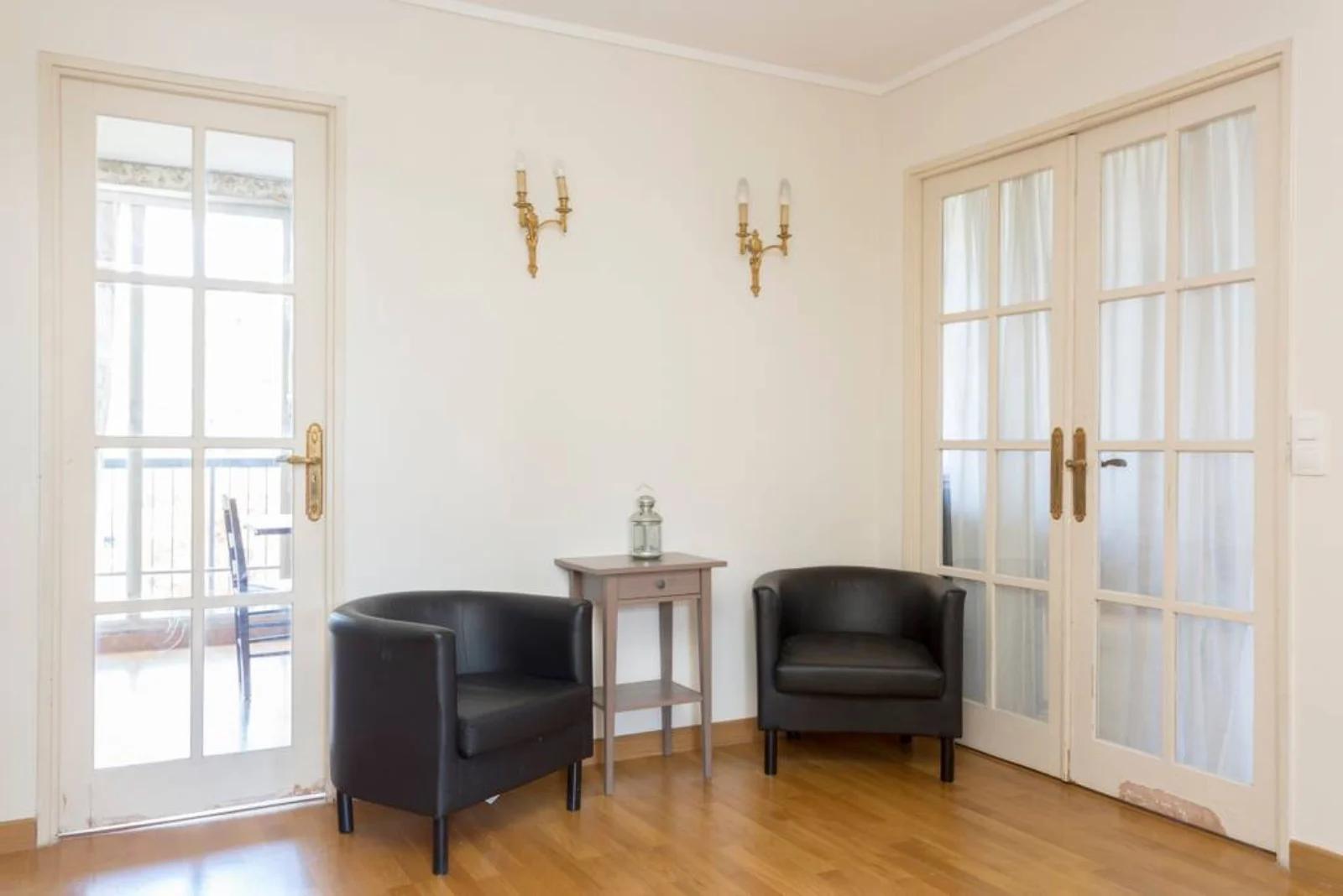 Salon dans Appartement calme dans le 16ème arrondissement - 3