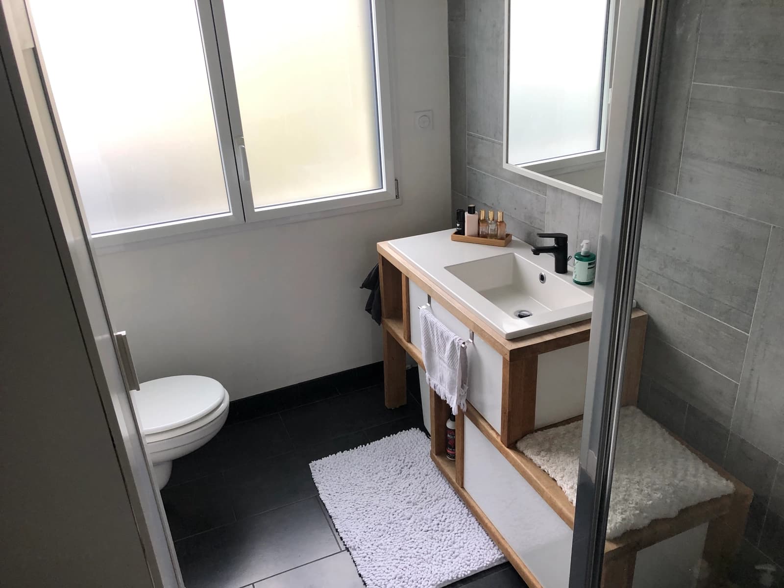 Bathroom in Pleasant space - 1