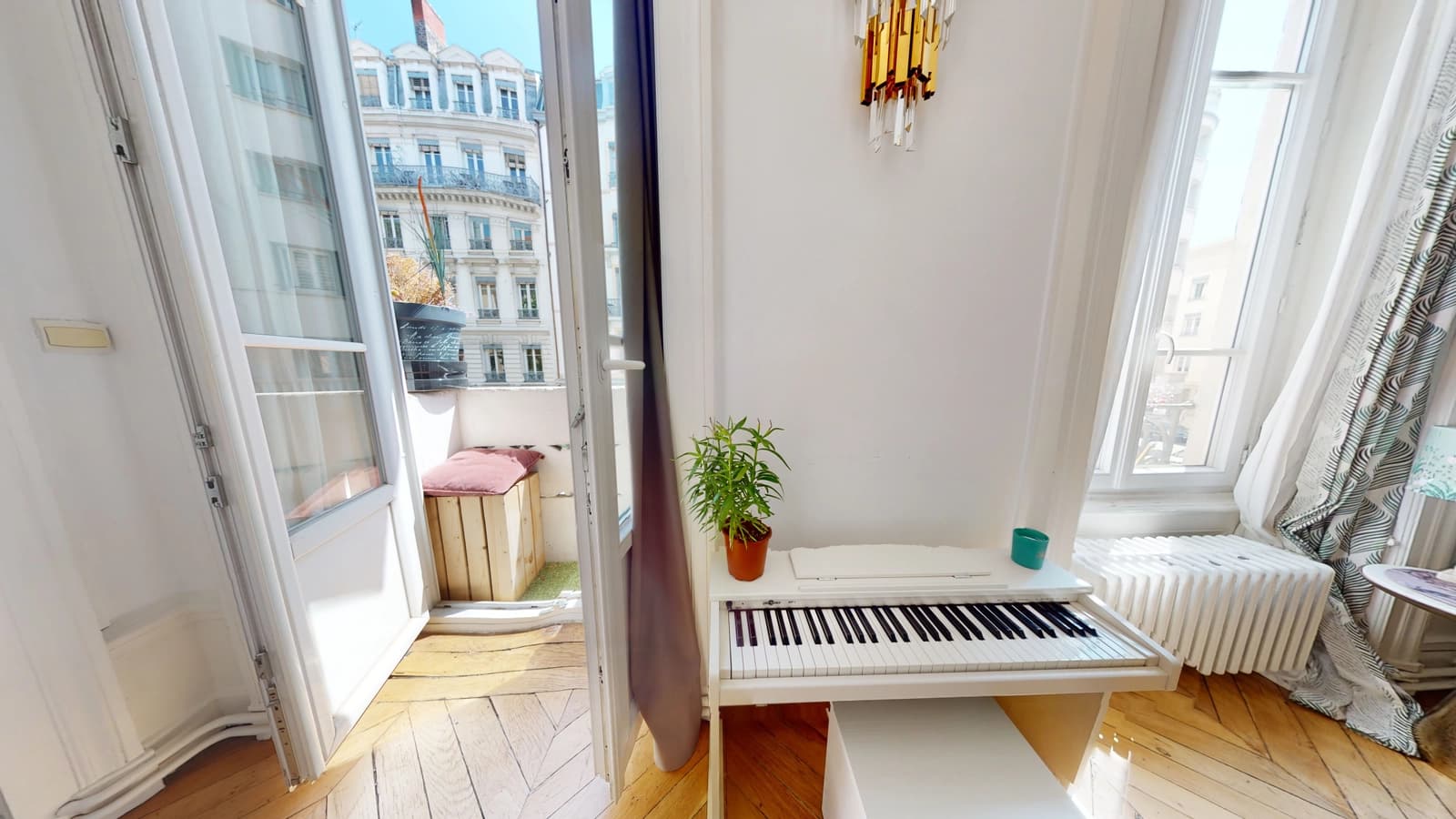 Living room in Lyon-style living by the Rhône - 1