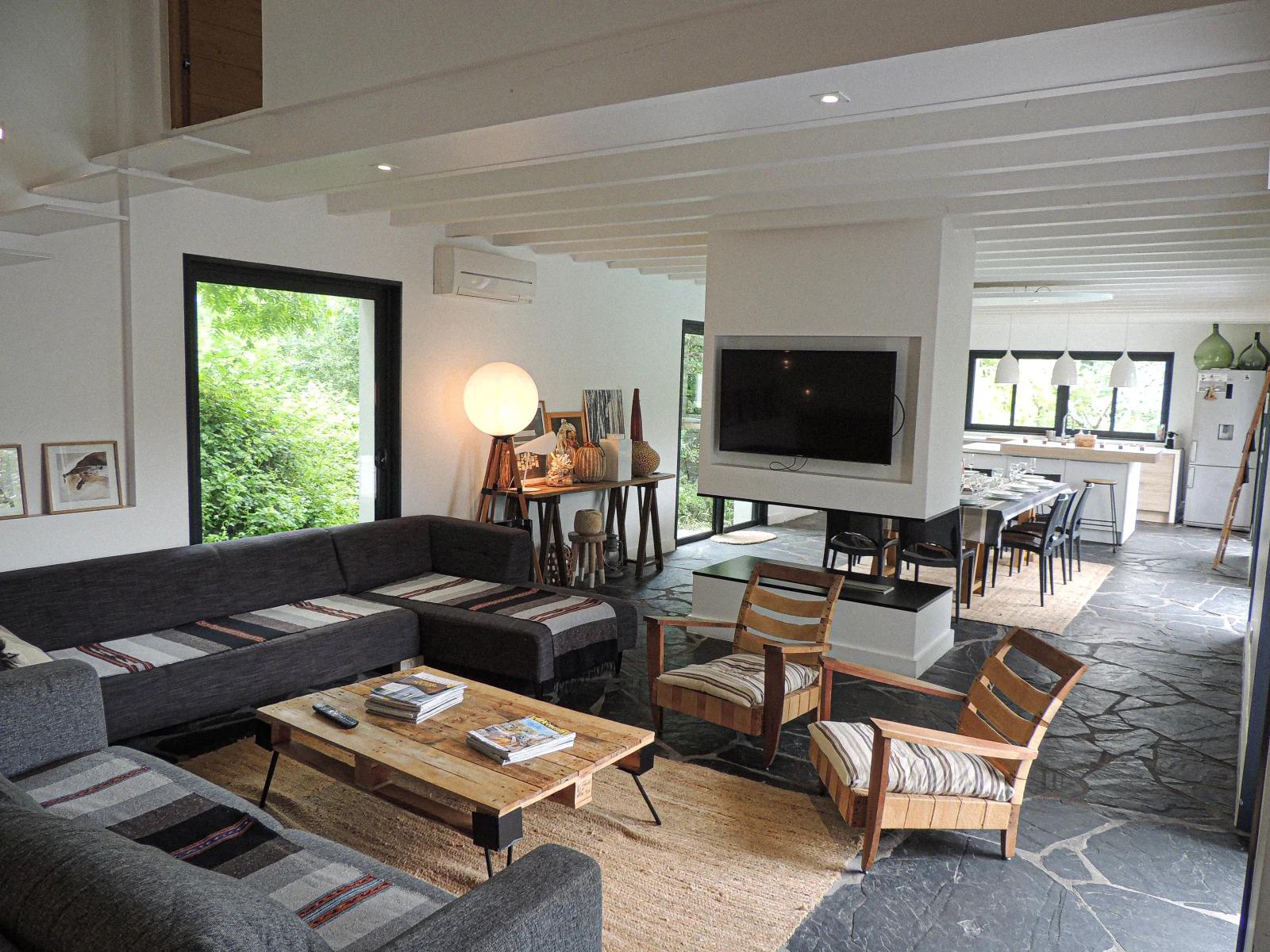 Living room in Villa Beherena - modern and design - 0