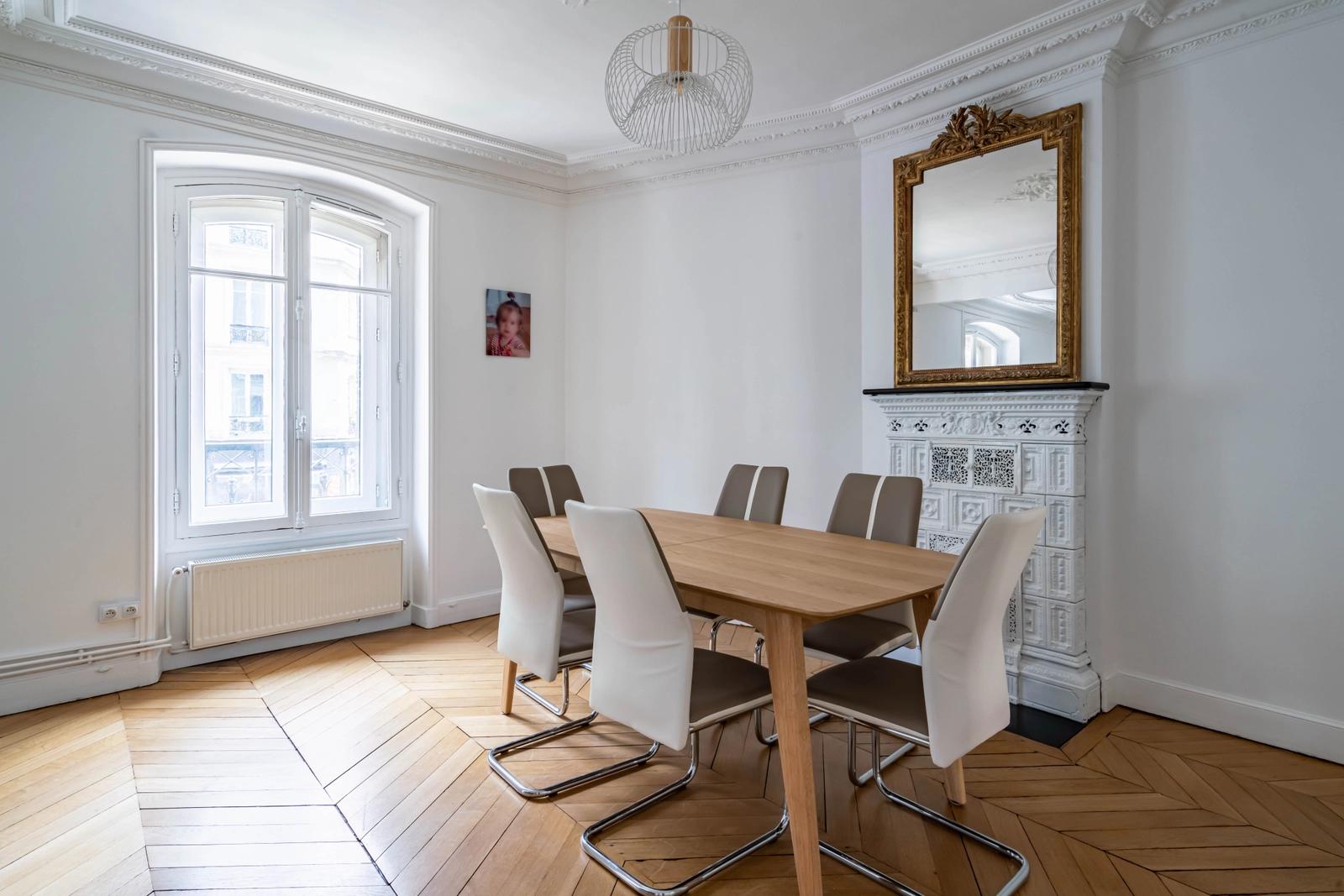 Comedor dentro Bonito piso de estilo Haussmann - París 17º arrondissement - 0