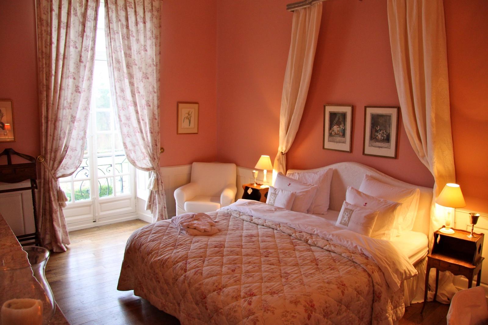Chambre dans Best Kept Secret in Burgundy - Chateau - 1