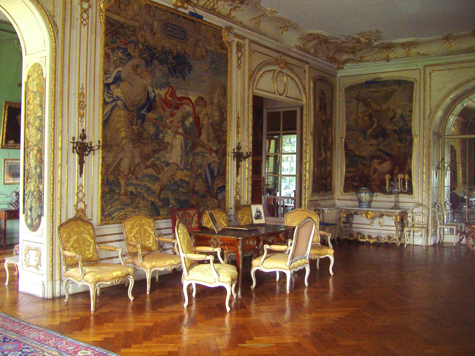 Meeting room in Castle with living room from the 1900s - 2