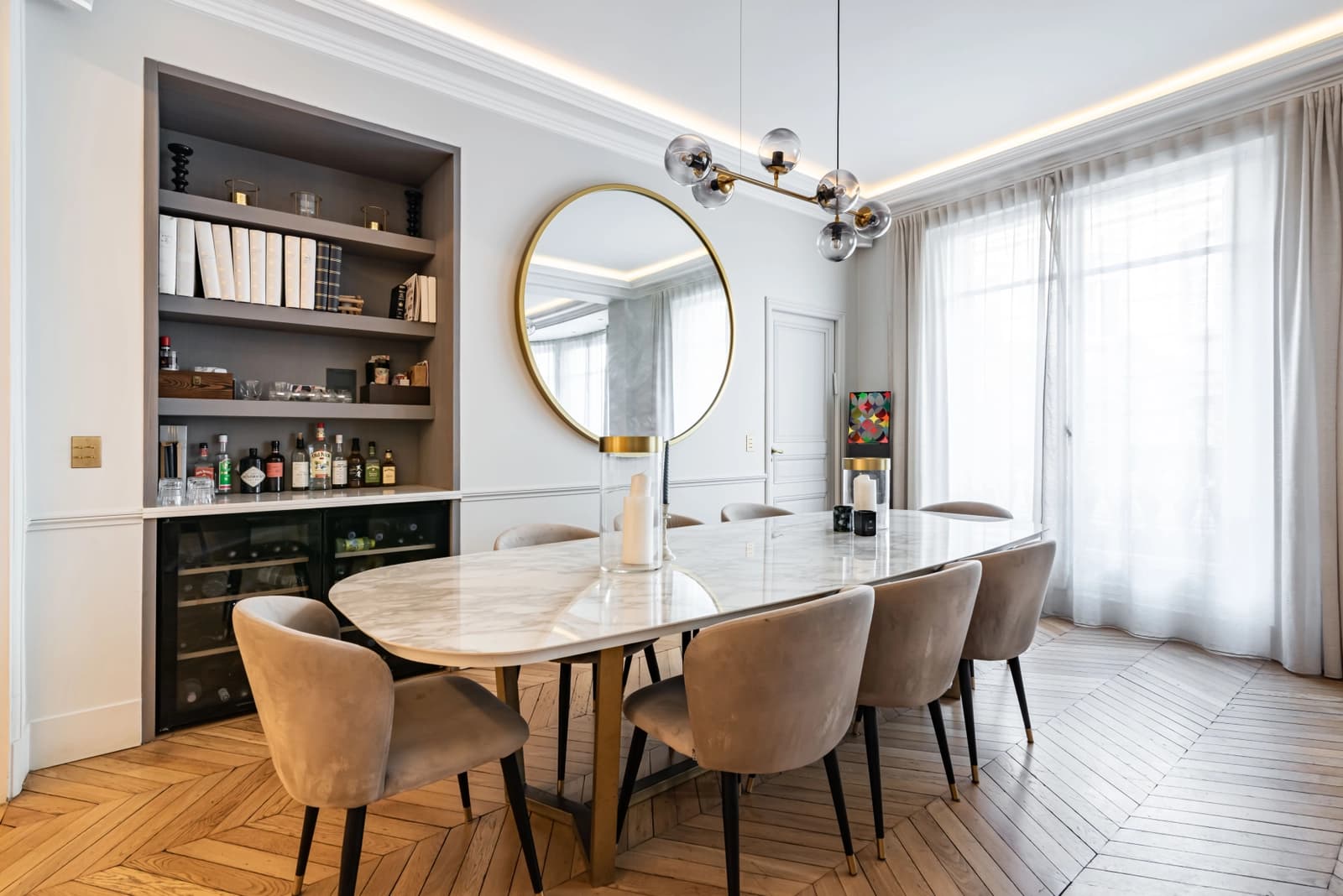 Meeting room in Modern, chic and sober Haussmann apartment - 1