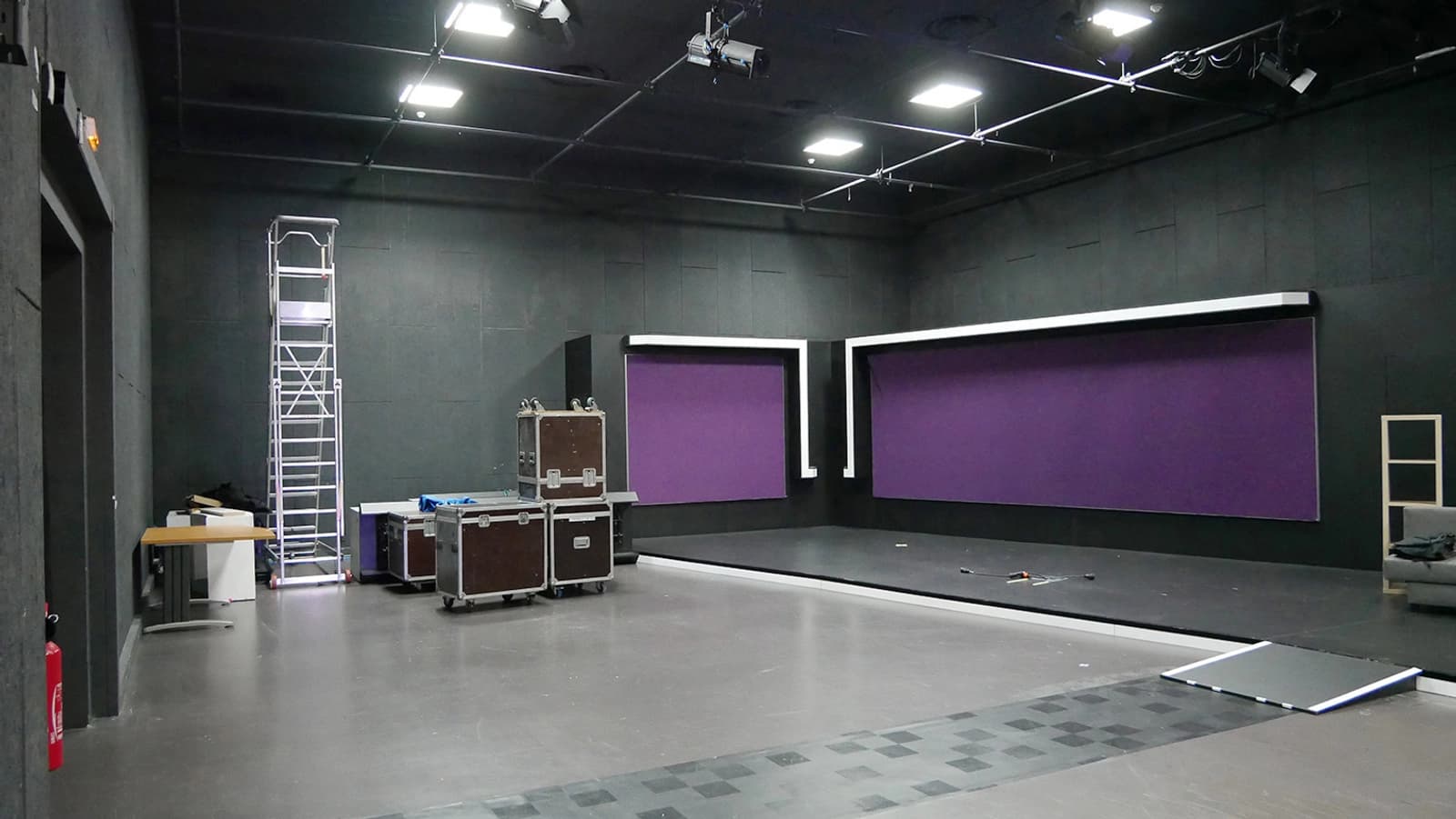 Espace Studio télé avec salles de réunions  - 4