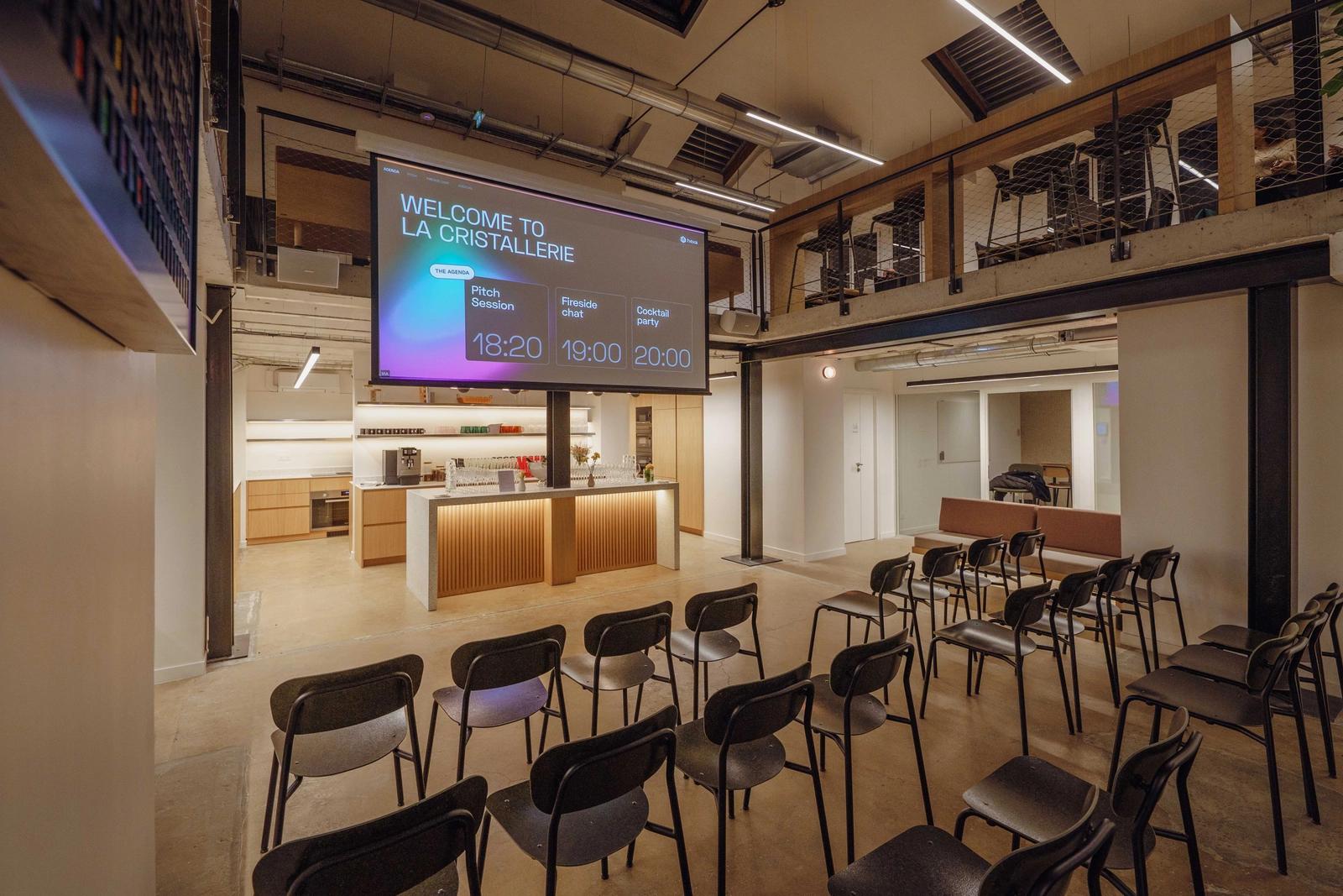 Space Modern loft for business events - 4