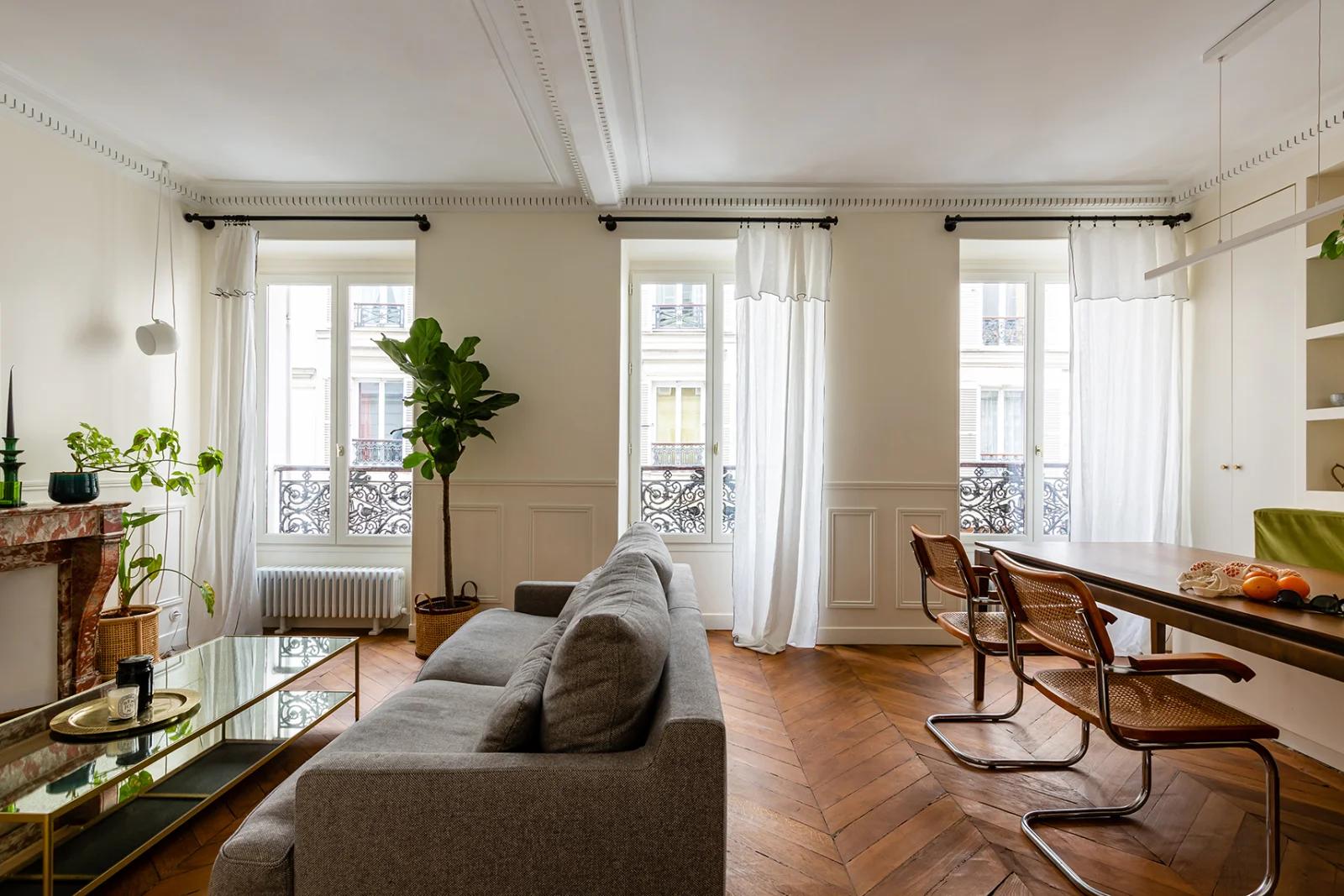 Batignolles apartment, renovated & vintage