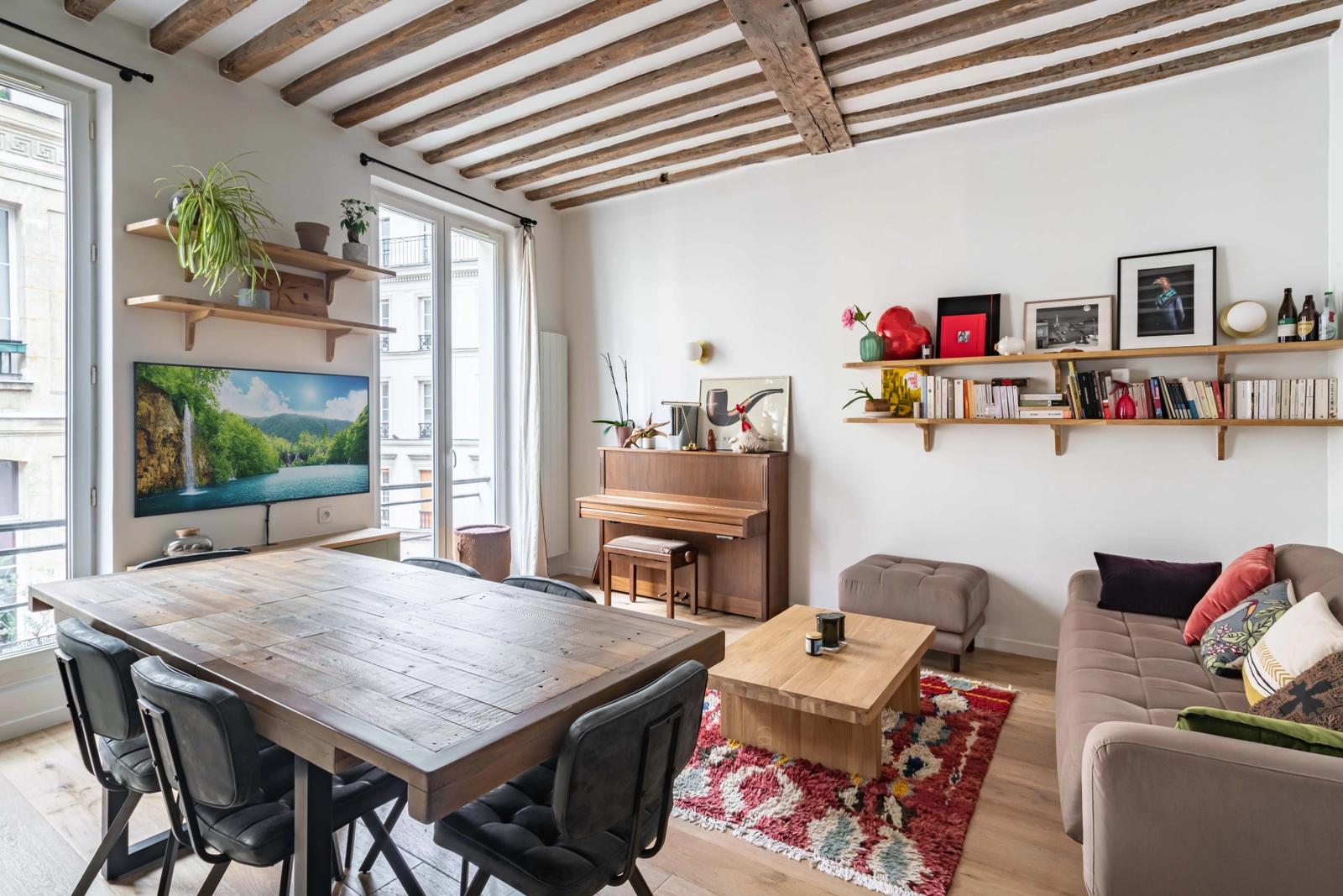Meeting room in Charming, cozy apartment in the heart of Le Sentier - 1