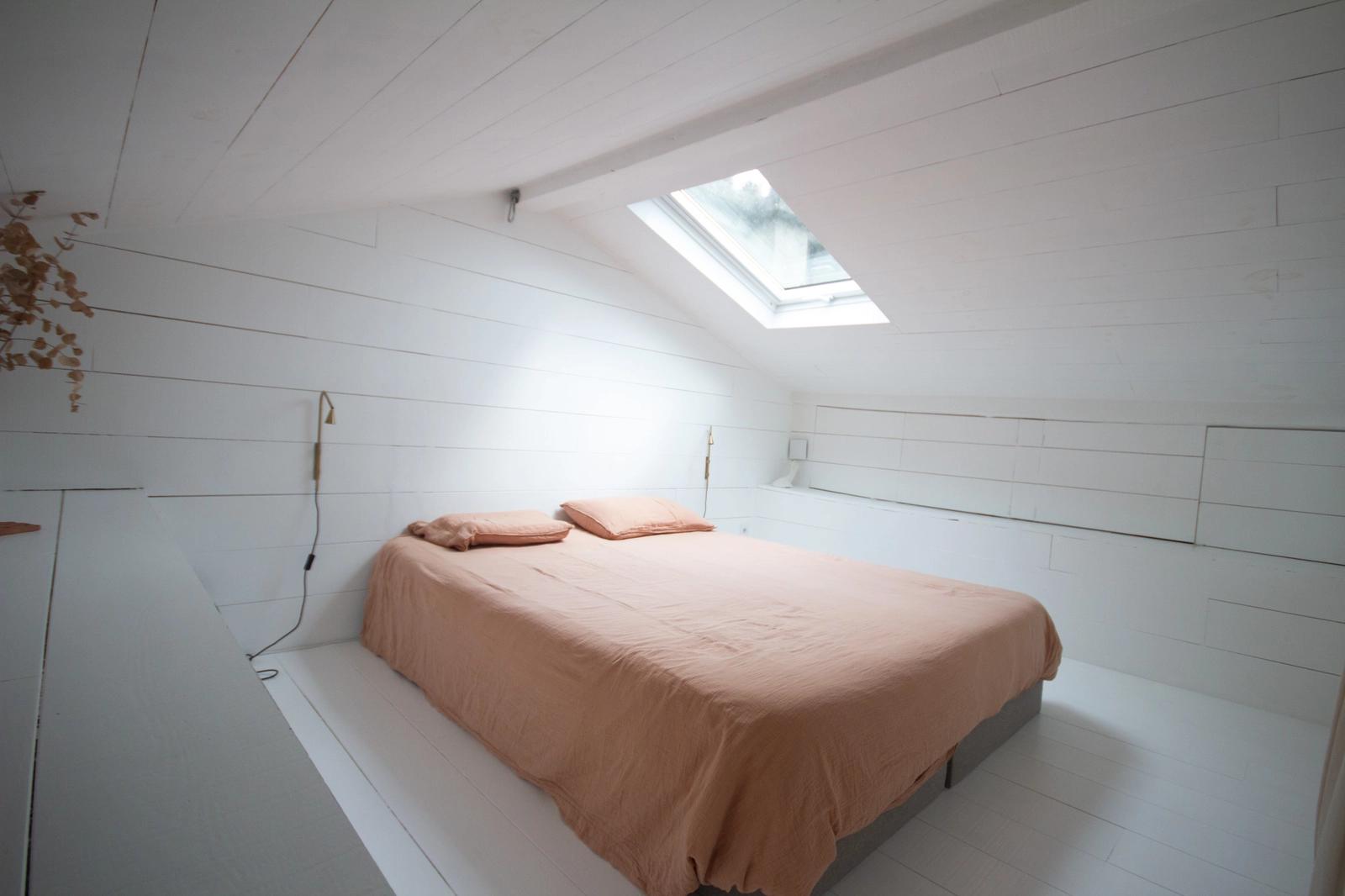 Bedroom in Spacious, arty duplex - 5
