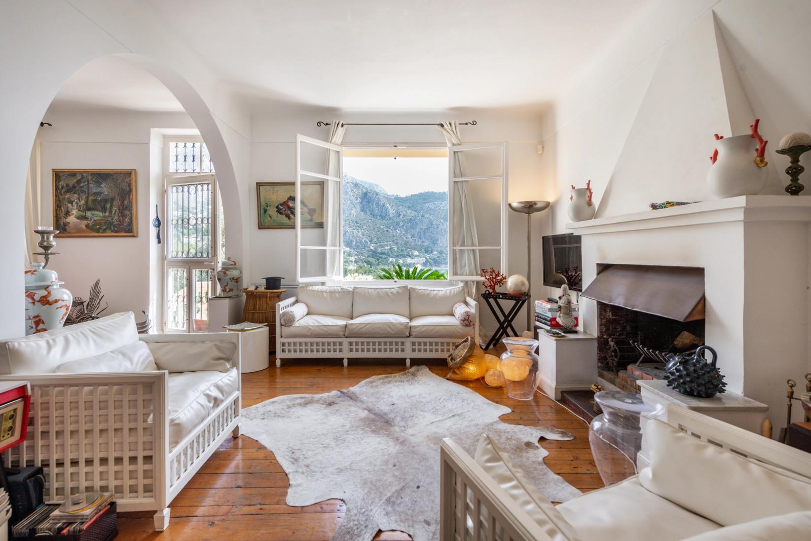 Living room in Tuscan villa with panoramic view of Eze bay - 0