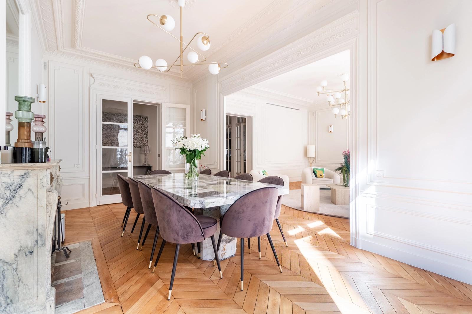 Meeting room in Sublime Haussmannian and contemporary apartment - 0