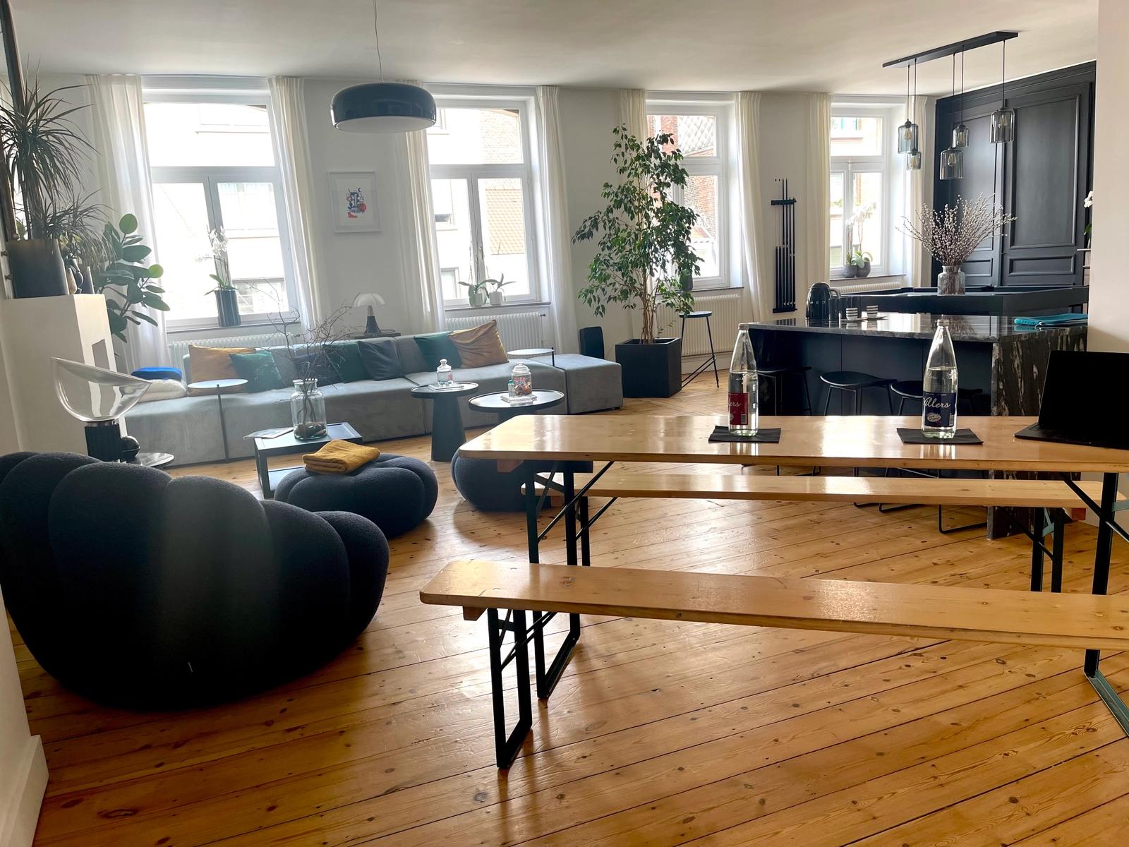 Salle de réunion dans Appartement chaleureux au centre de Lille - 0