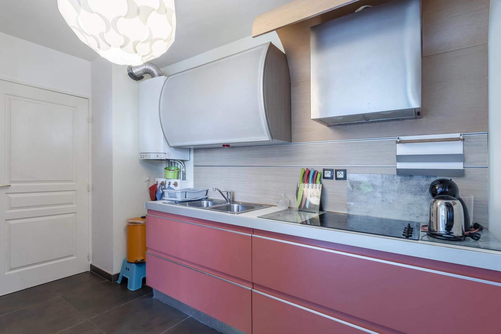 Kitchen in Apartment Lyon Part Dieu - 4