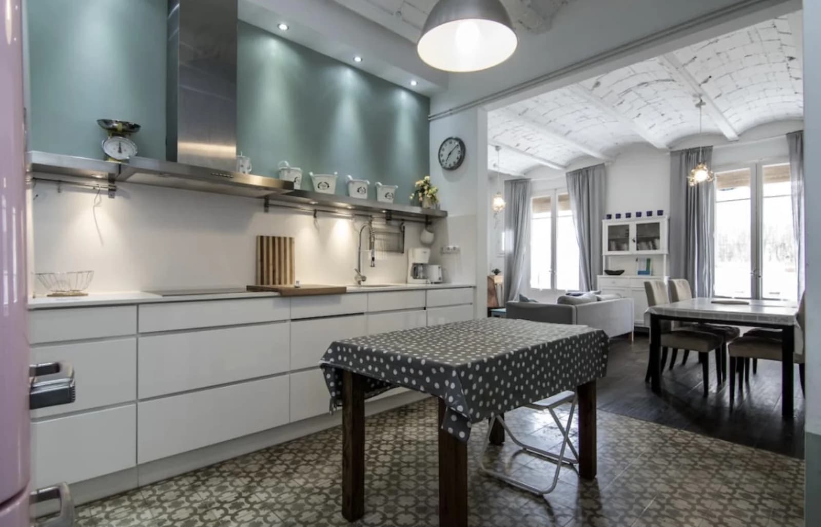 Kitchen dentro Amplio piso con terraza en Barcelona - 5