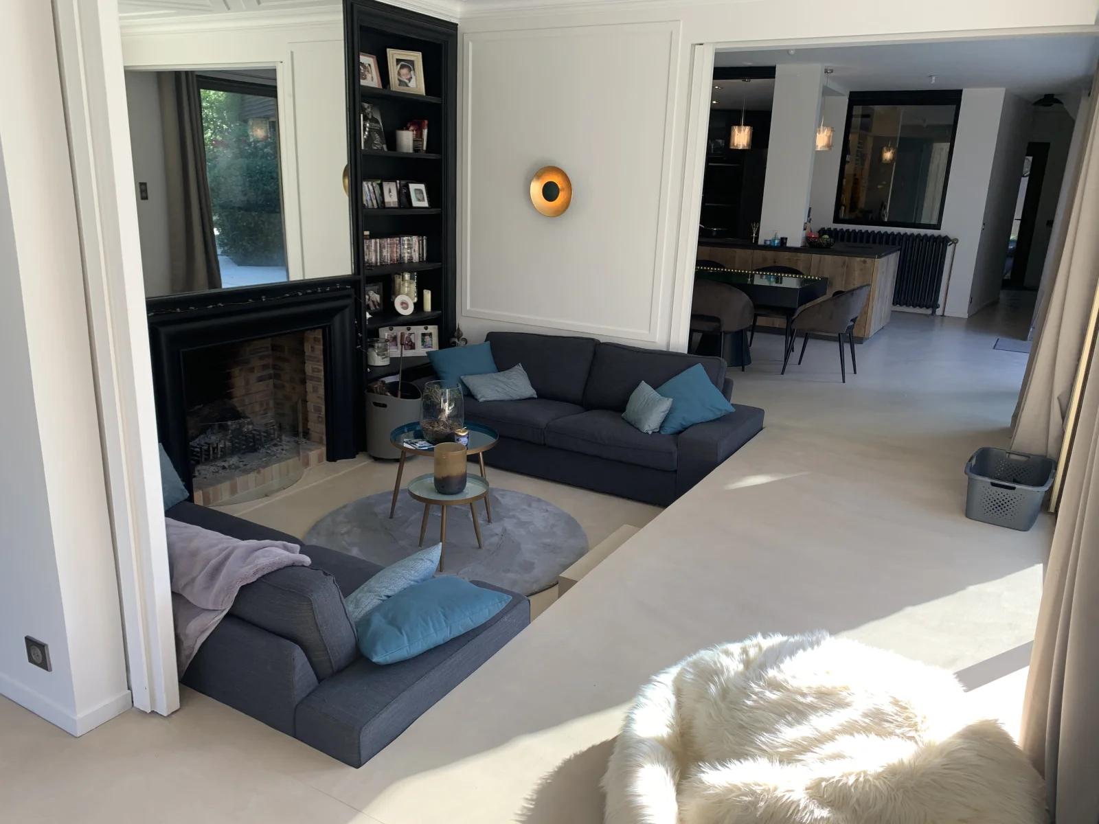 Living room in Contemporary villa facing the IBIS lake - 0