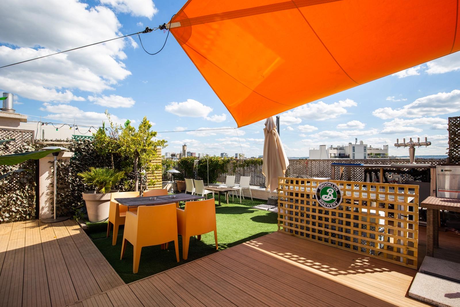 Comedor dentro Le Rooftop avec son panorama, 16ème arrondissement - 2