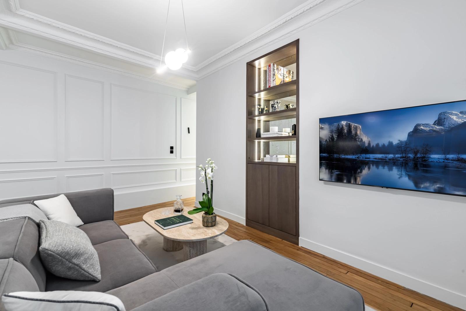 Salon dans Appartement refait par architecte - Trocadéro - 4