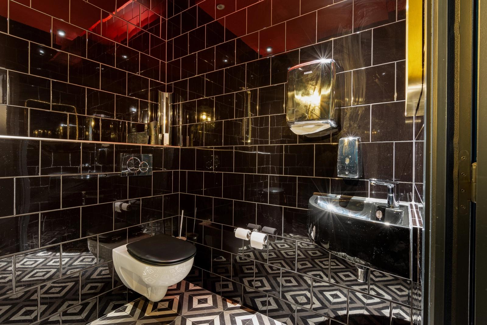 Bathroom in Design addiction in the '30s - 1